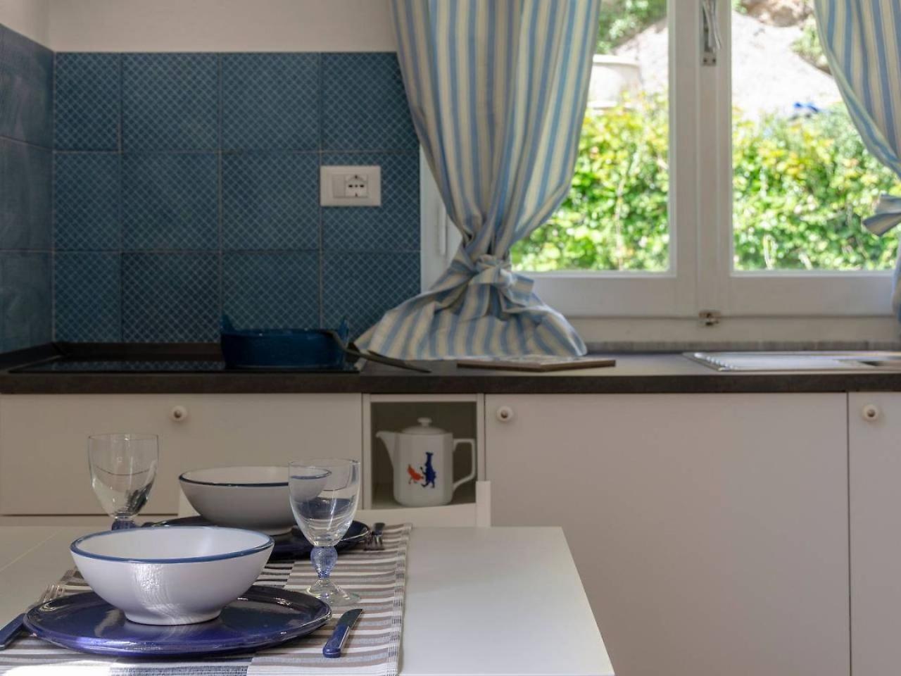 Апартаменти Joivy Lovely Apt For 2, With Terrace And Lovely View Вернацца Екстер'єр фото