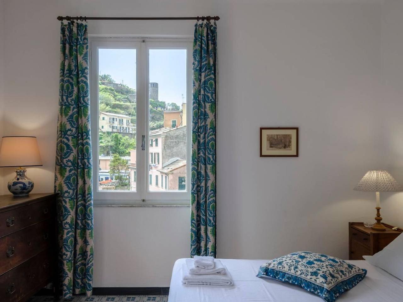 Апартаменти Joivy Lovely Apt For 2, With Terrace And Lovely View Вернацца Екстер'єр фото