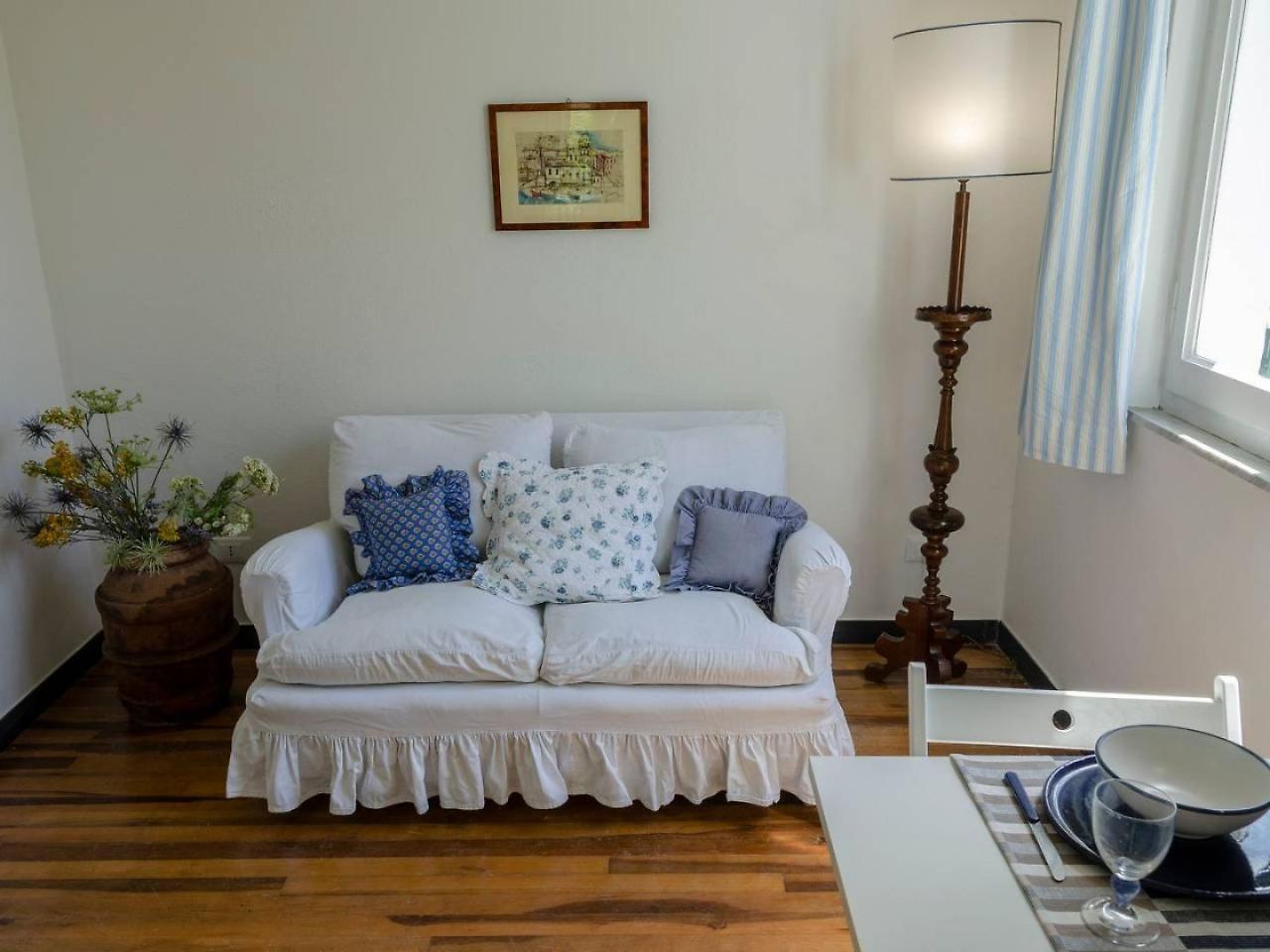 Апартаменти Joivy Lovely Apt For 2, With Terrace And Lovely View Вернацца Екстер'єр фото